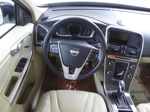 Used 2014 Volvo XC60 3.2 AWD/4WD image 10