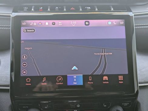 Used 2022 Jeep Grand Cherokee L Limited AWD/4WD image 26