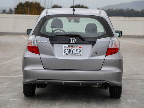 Used 2010 Honda Fit image 6