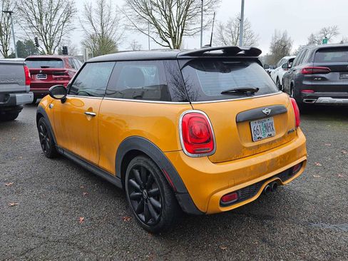 Used 2016 MINI Cooper S image 5