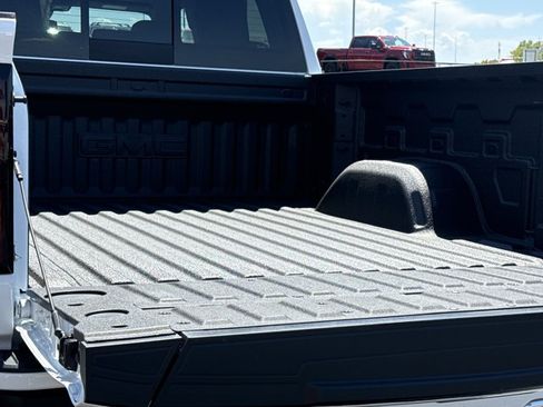 New 2026 GMC Sierra 1500 Elevation w/ Elevation Premium Package AWD/4WD image 11
