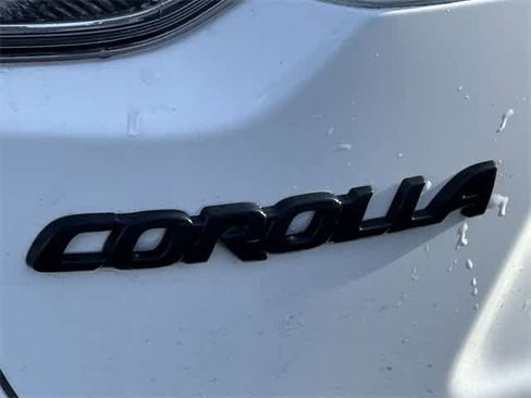 Used 2023 Toyota Corolla SE image 27