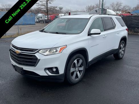 Used 2019 Chevrolet Traverse LT w/ LT Premium Package image 9