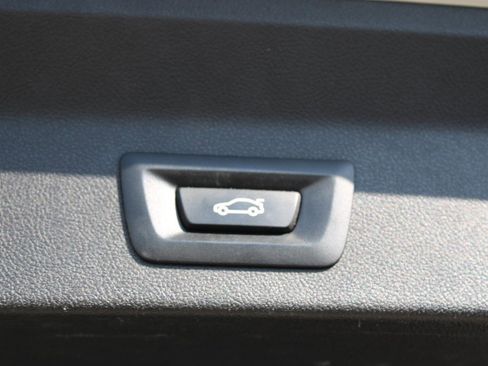 Used 2019 BMW X3 sDrive30i w/ Driving Assistance Package image 33