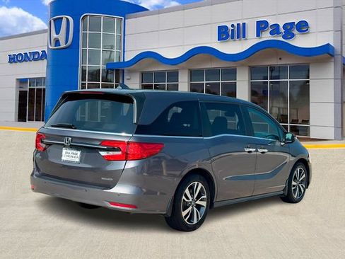 Used 2023 Honda Odyssey Touring image 7