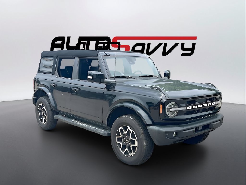 Used 2024 Ford Bronco Outer Banks AWD/4WD image 1