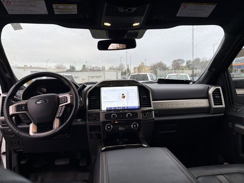 Used 2022 Ford F350 Platinum w/ Tremor Off-Road Package image 11
