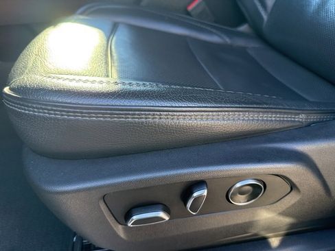 Used 2024 GMC Sierra 2500 Denali w/ Denali Reserve Package image 18