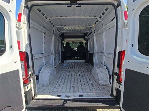 Used 2023 RAM ProMaster 2500 FWD image 18