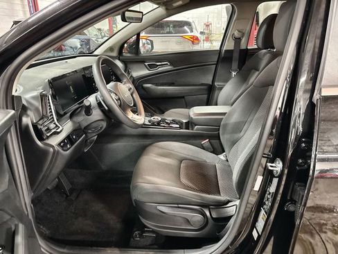 Certified 2023 Kia Sportage LX image 15