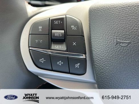 New 2026 Ford Explorer Active image 27