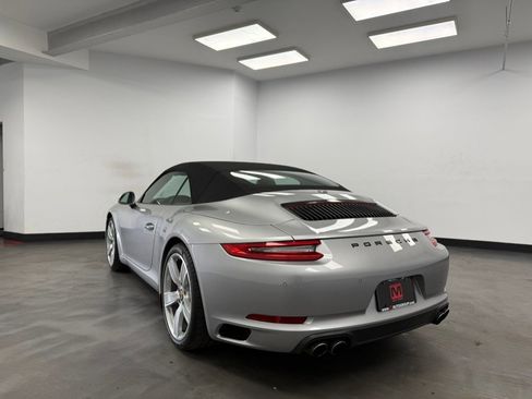 Used 2017 Porsche 911 Carrera image 11