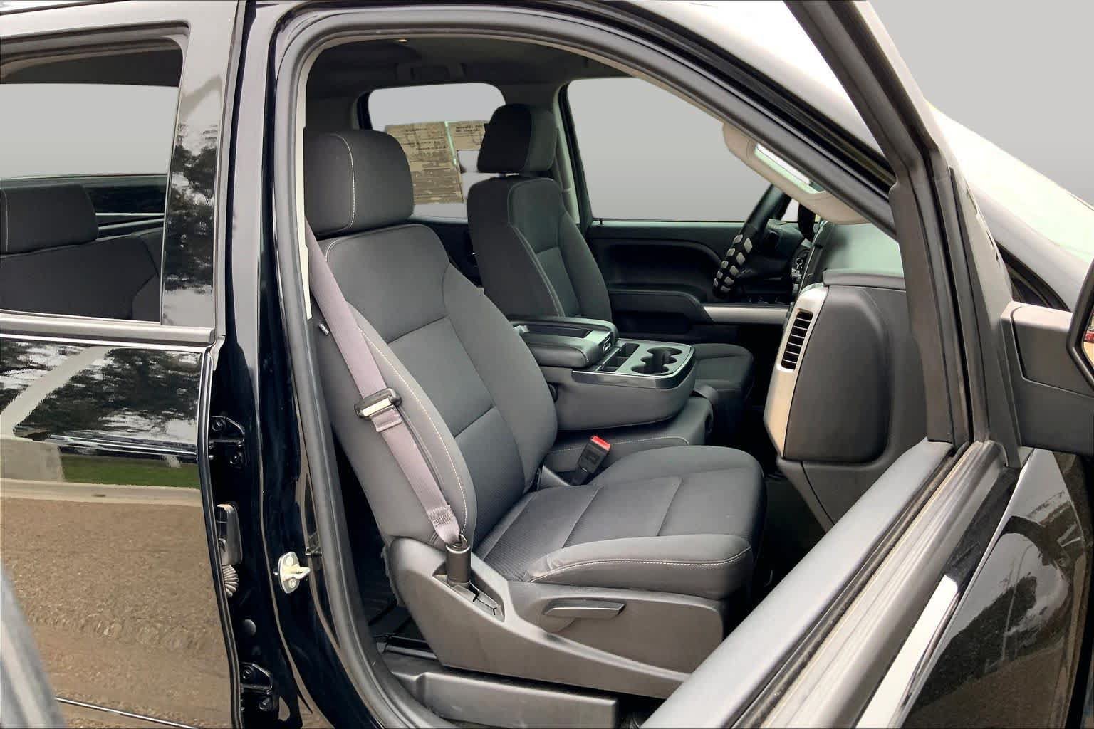Used 2016 Chevrolet Silverado 1500 LT w/ All Star Edition AWD/4WD image 9