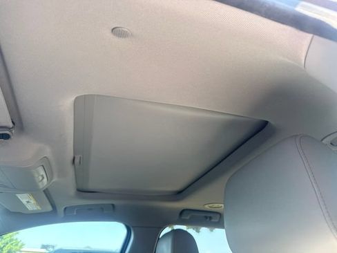 Used 2019 GMC Acadia SLT FWD image 6