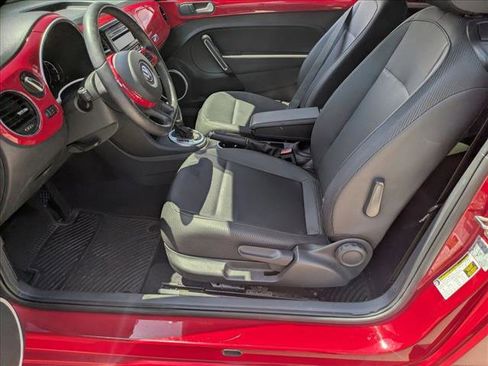 Used 2015 Volkswagen Beetle 1.8T image 15