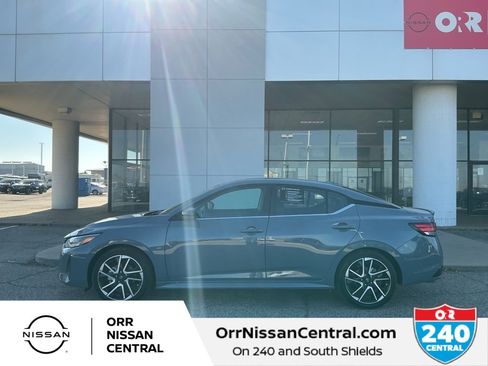 Certified 2025 Nissan Sentra SR w/ SR Premium Package image 8