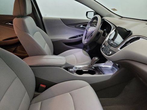 Used 2020 Chevrolet Malibu LT FWD image 21