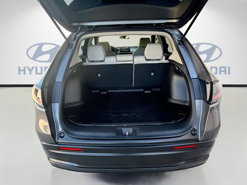 Used 2025 Honda HR-V LX image 23