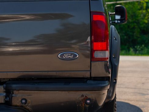 Used 2007 Ford F250 Harley-Davidson AWD/4WD image 11