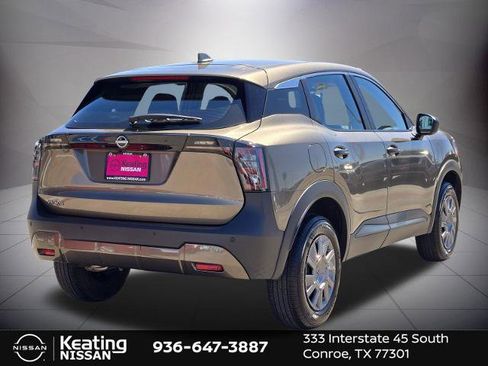 Certified 2025 Nissan Kicks S image 3