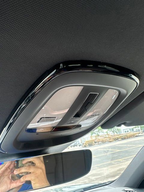 Used 2023 Volvo XC60 B5 Plus AWD/4WD image 20