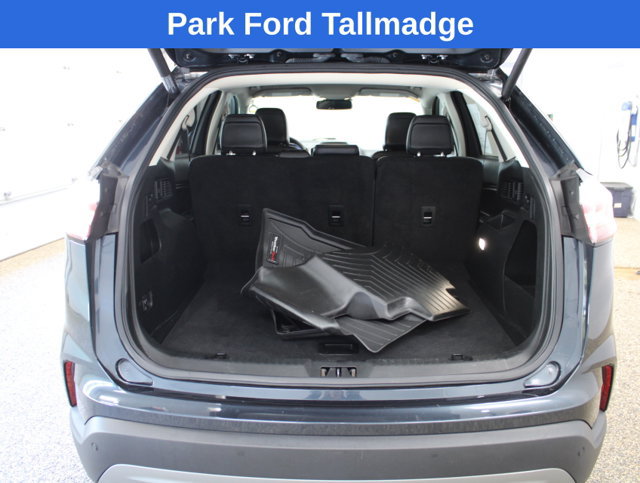Used 2022 Ford Edge SEL w/ Convenience Package AWD/4WD image 5