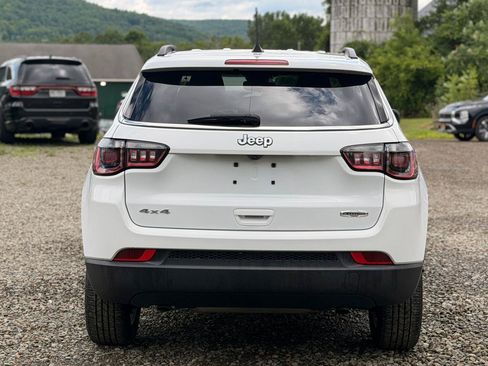 Used 2024 Jeep Compass Latitude AWD/4WD image 6