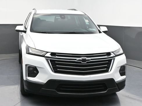 Certified 2023 Chevrolet Traverse LT AWD/4WD image 2