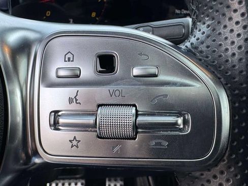 Used 2022 Mercedes-Benz A 220 4MATIC image 29