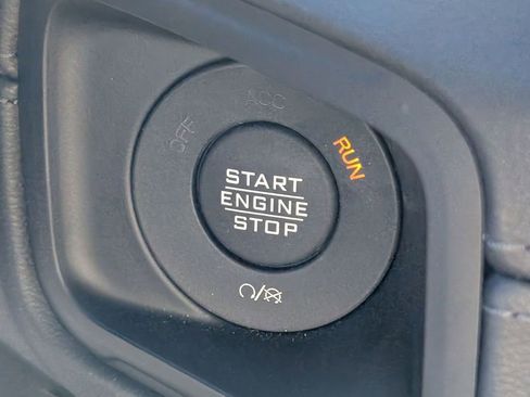 Used 2024 Jeep Wrangler Unlimited Sahara image 37