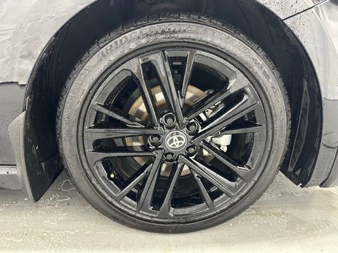 Used 2025 Toyota Camry SE image 62