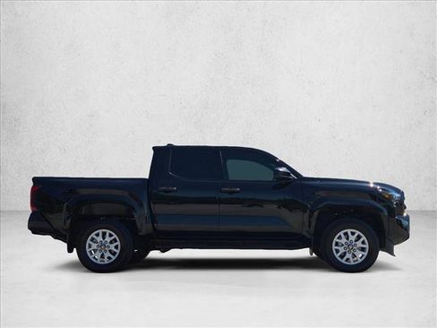 Used 2024 Toyota Tacoma SR RWD image 4