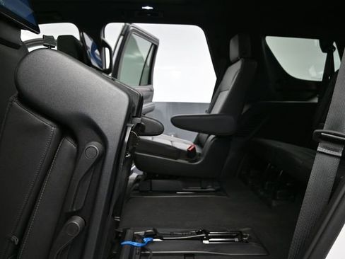 Used 2023 Chevrolet Tahoe Z71 image 45