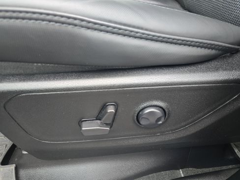 Used 2023 RAM 1500 Big Horn image 19