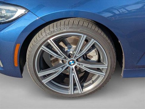 Used 2022 BMW 330i Sedan w/ Convenience Package image 25