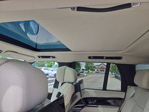 Certified 2024 Land Rover Range Rover Autobiography AWD/4WD image 16
