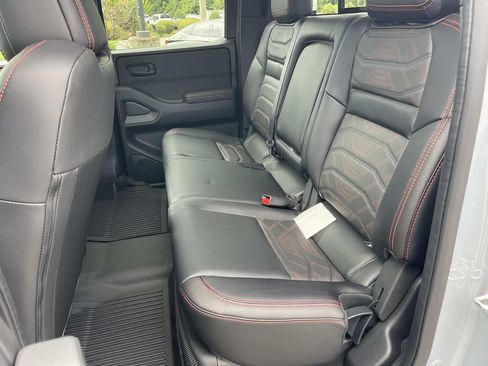 New 2027 Nissan Frontier PRO-4X w/ Pro Premium Package AWD/4WD image 17
