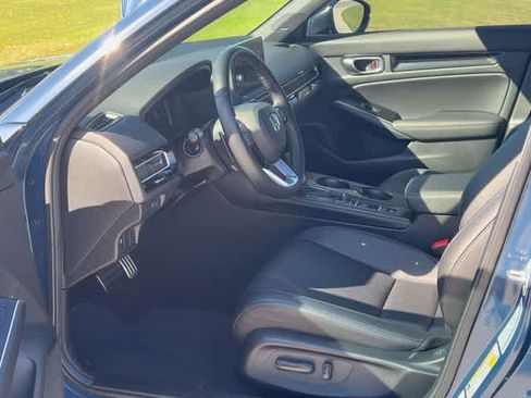 Certified 2025 Honda Civic Sport Touring image 3