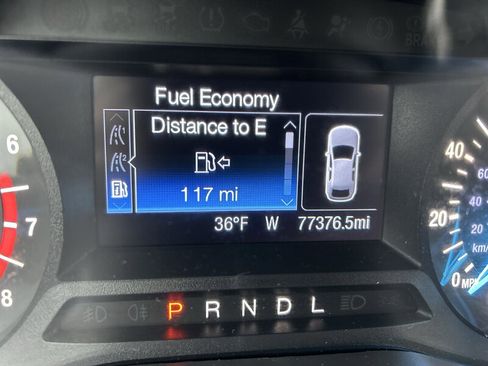 Used 2017 Ford Fusion SE image 15