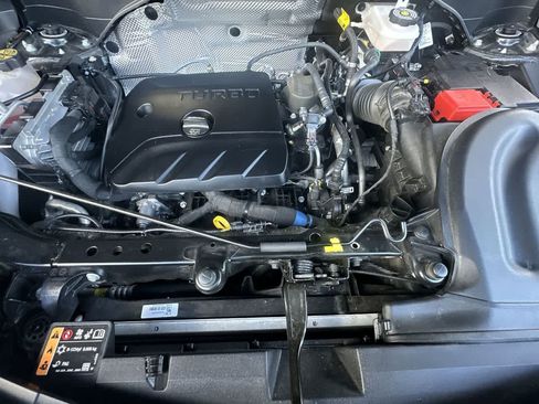 Used 2026 Buick Encore GX Sport Touring FWD image 12