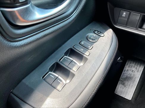Used 2023 Honda HR-V Sport image 33