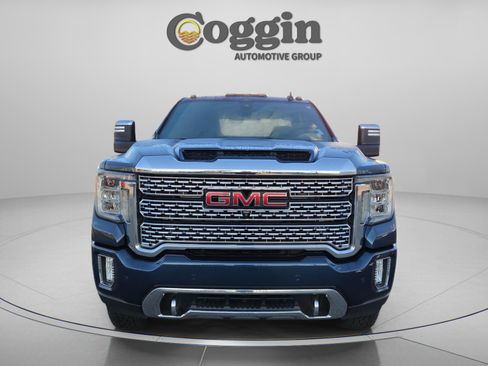 Used 2020 GMC Sierra 2500 Denali w/ Denali Ultimate Package image 9