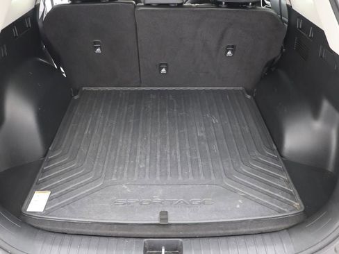 Used 2023 Kia Sportage EX image 29