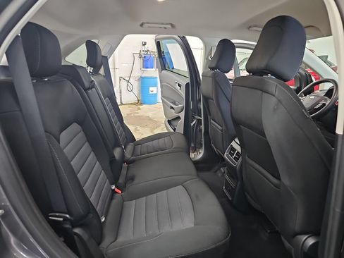Used 2024 Ford Edge SE w/ Cargo Accessory Package AWD/4WD image 11