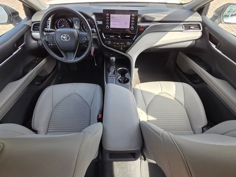 Certified 2023 Toyota Camry SE FWD image 4