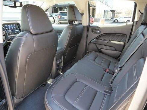 Used 2022 GMC Canyon Denali w/ Denali Black Edition Package AWD/4WD image 25