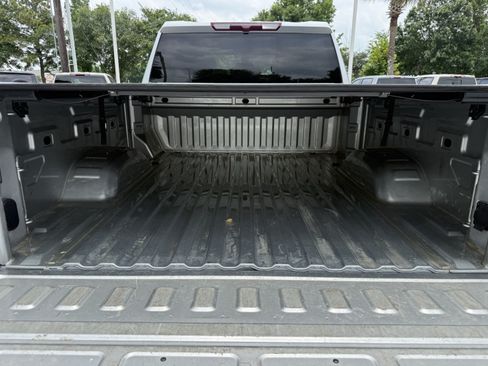 Used 2023 Chevrolet Silverado 2500 Custom w/ Custom Value Package AWD/4WD image 27