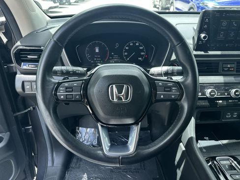Used 2024 Honda Pilot EX-L image 18