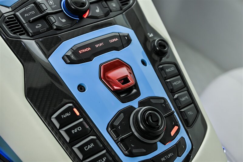 Used 2014 Lamborghini Aventador LP 700-4 AWD/4WD image 30