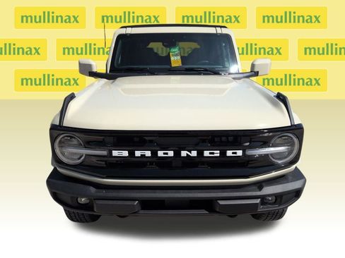 New 2026 Ford Bronco Outer Banks image 11